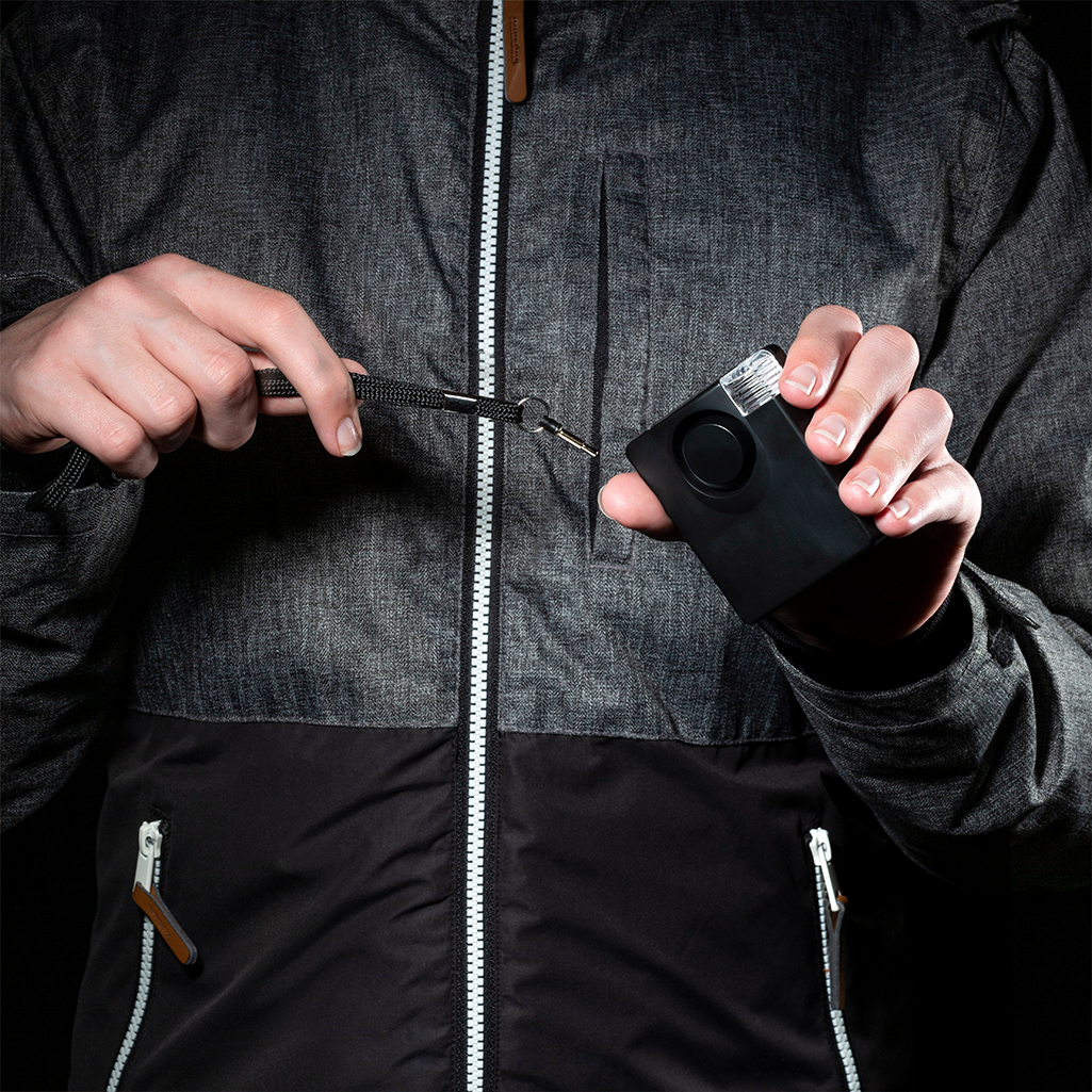 defender IIIT alarm Uks loudest person alarm