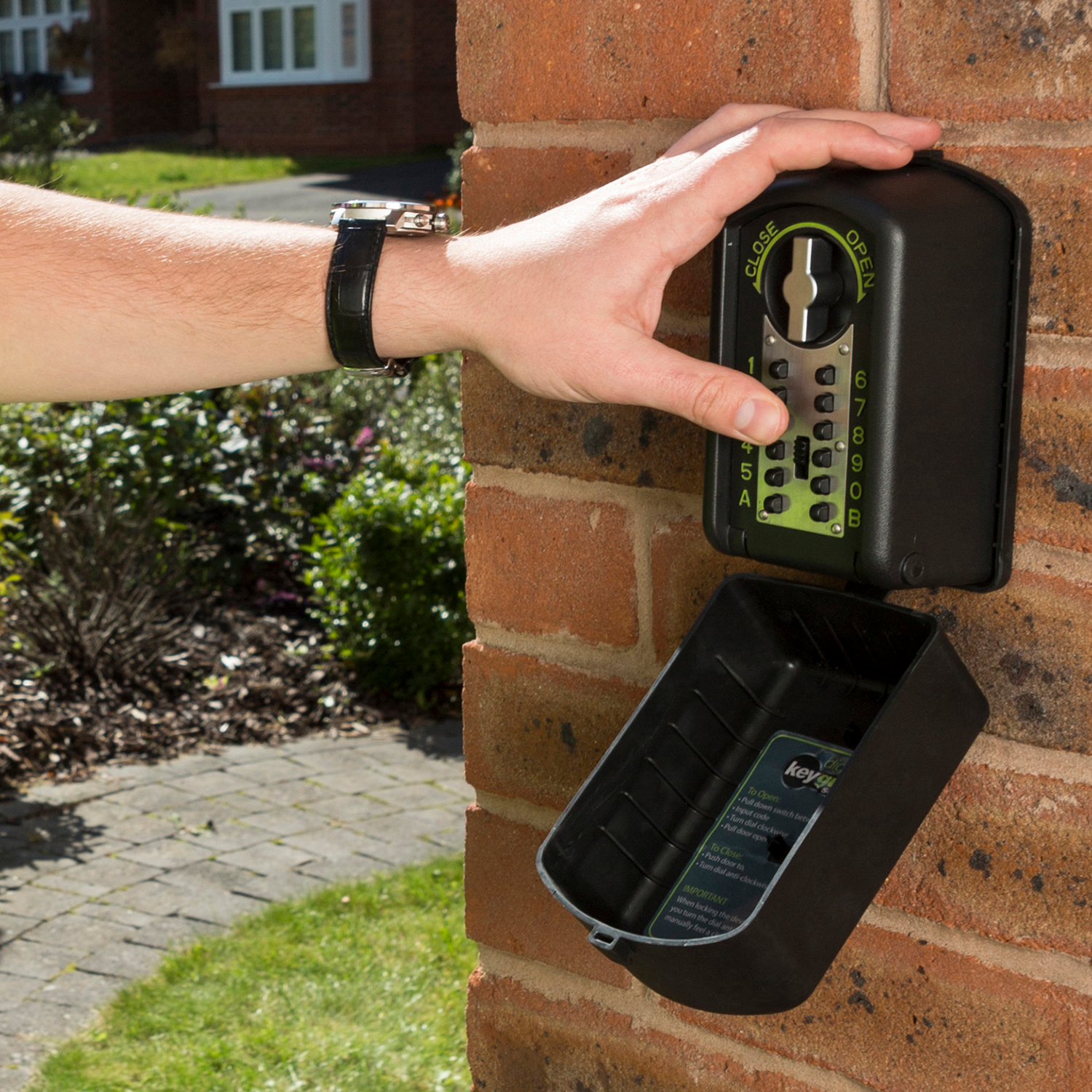 police approved burton key safe