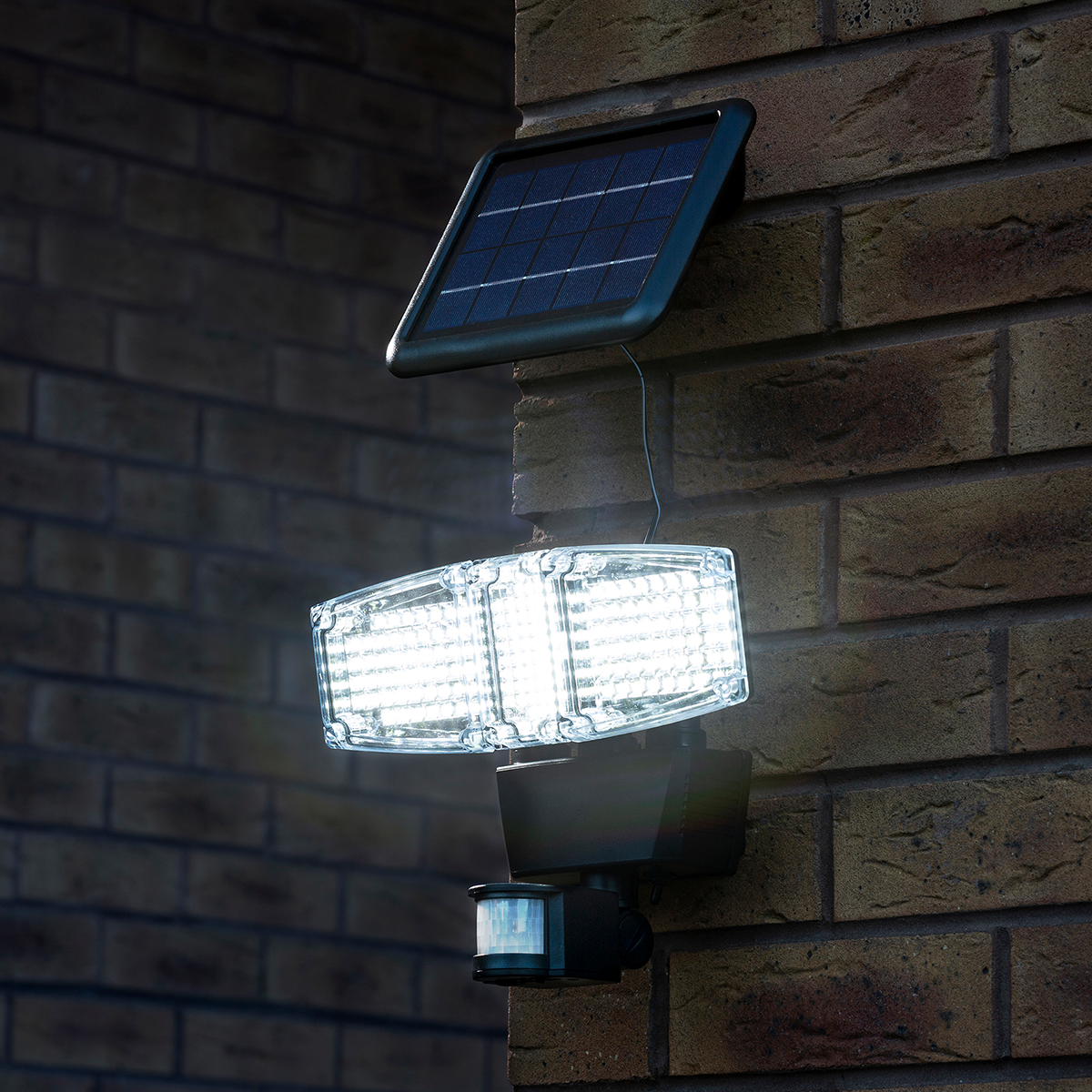 defender max ultra outdoor security light motion sensor solar power super bright white LEDs 1200 lumens